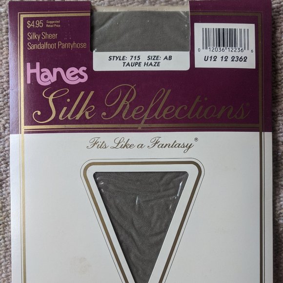Calvin Klein + Hanes Silk Reflections Smooth Illusions Revitalizing Pantyhose - Picture 6 of 7